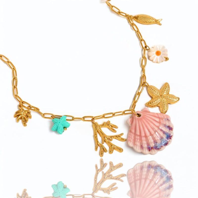 Collana con Stella Marina e Conchiglie (Acciaio Inossidabile-Gold)