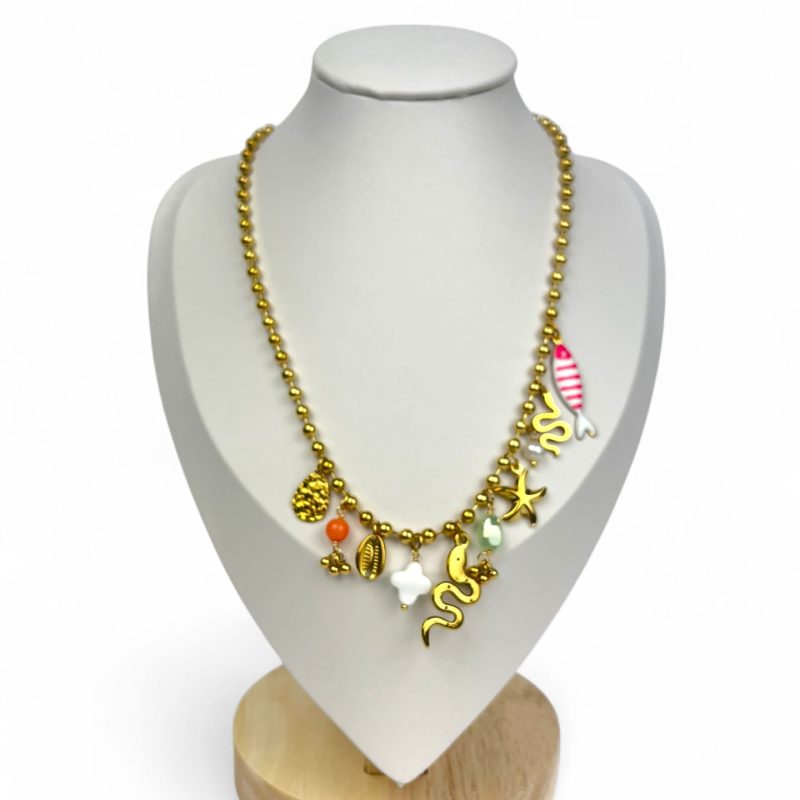 Collana boho charms marini rosa con dettagli colorati - Bottega della Principessa