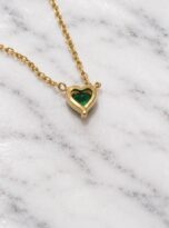 Collana cuore verde smeraldo-maggio-back